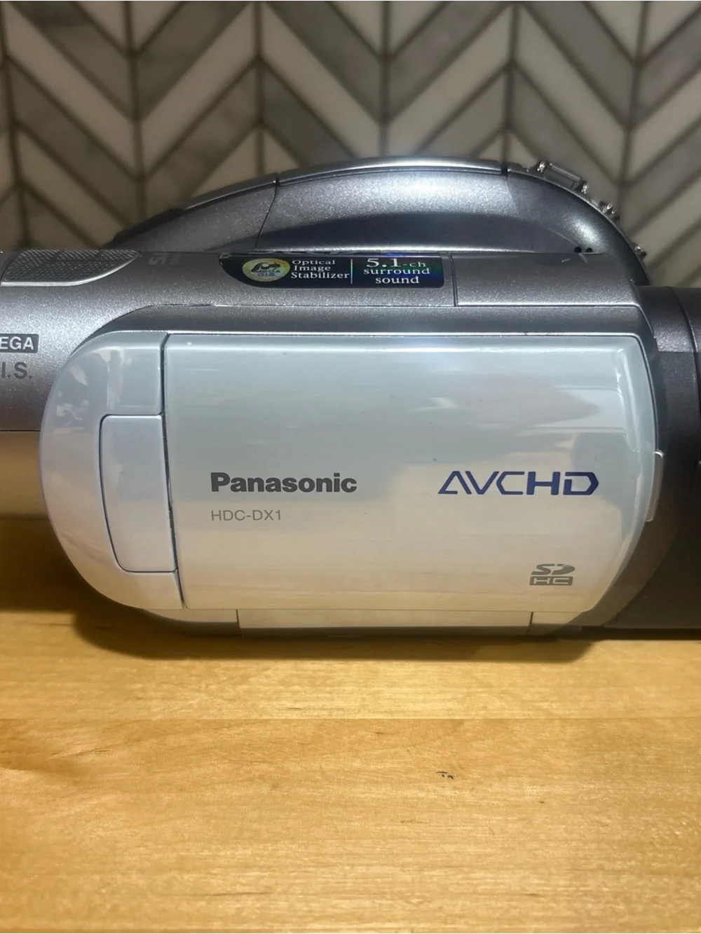 Panasonic HDC-DX1 AVCHD DVD Camcorder Silver - With Battery, Charger And Dvd’s